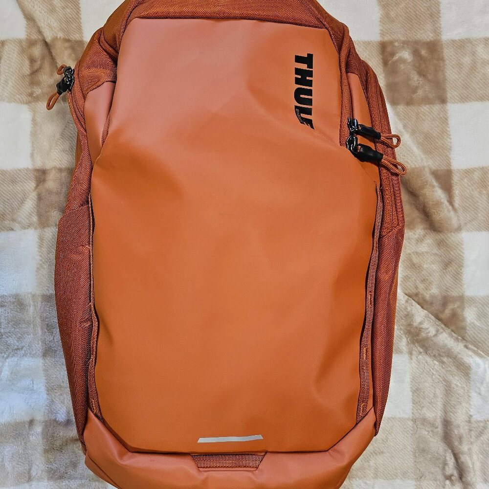 Thule Chasm Backpack 26L Autumnal Orange